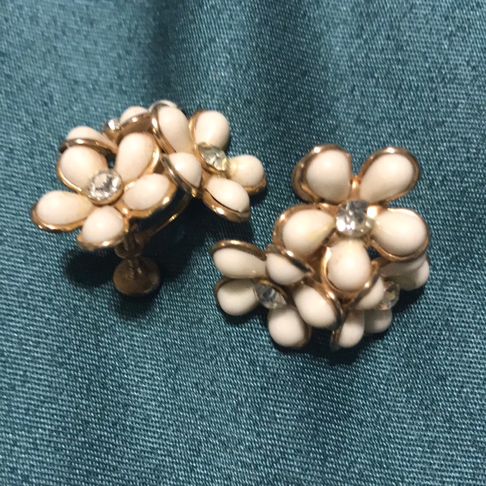 Vintage clip on earrings